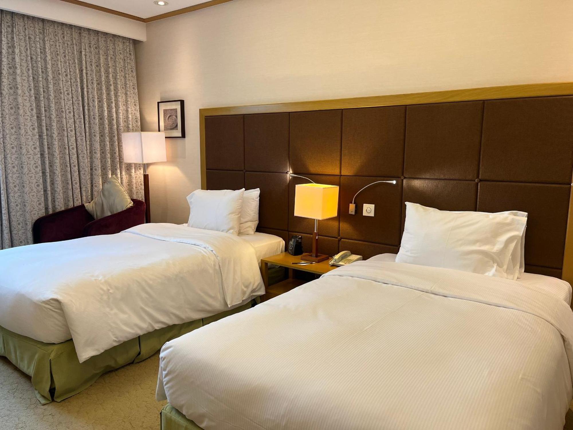 Hilton Garden Inn Hanoi Exteriör bild