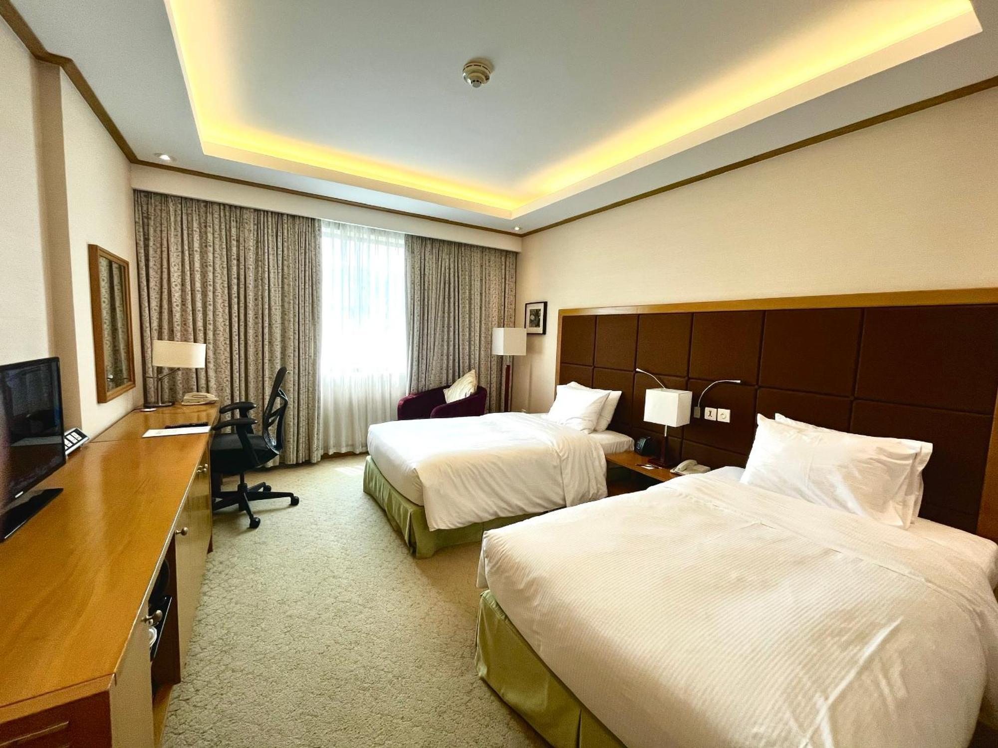 Hilton Garden Inn Hanoi Exteriör bild