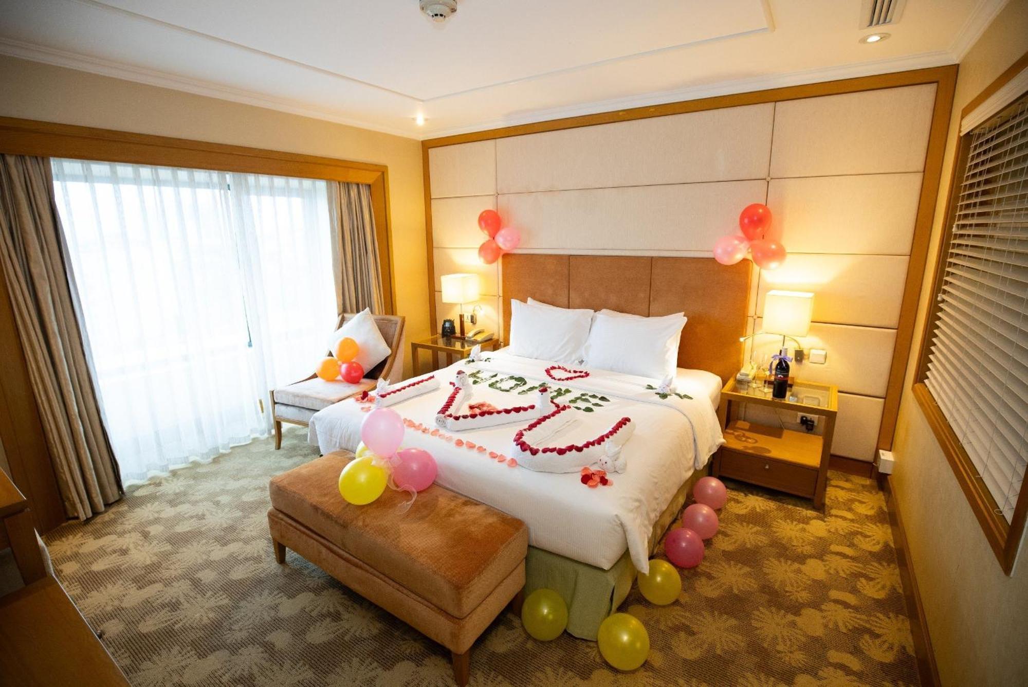Hilton Garden Inn Hanoi Exteriör bild
